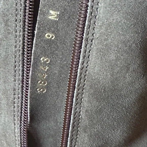 La Canadienne suede boots 9 - Picture 4 of 12